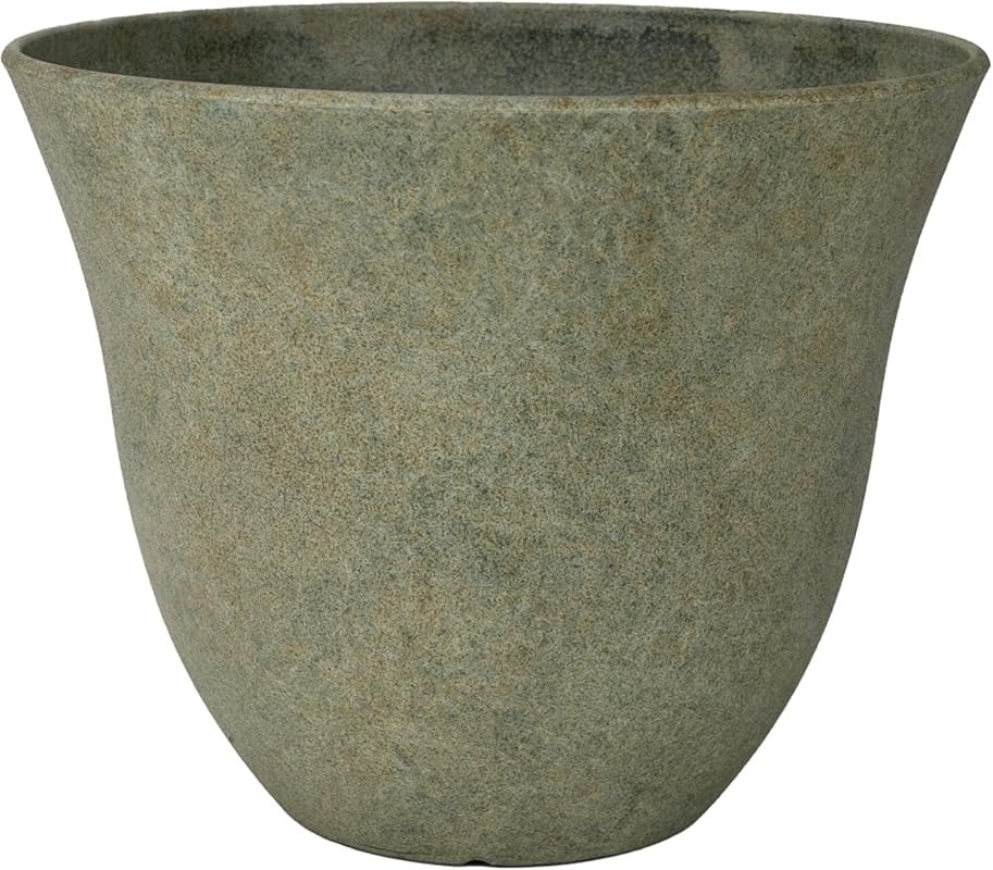 Lightweight UV-Resistant Resin Planter – 15