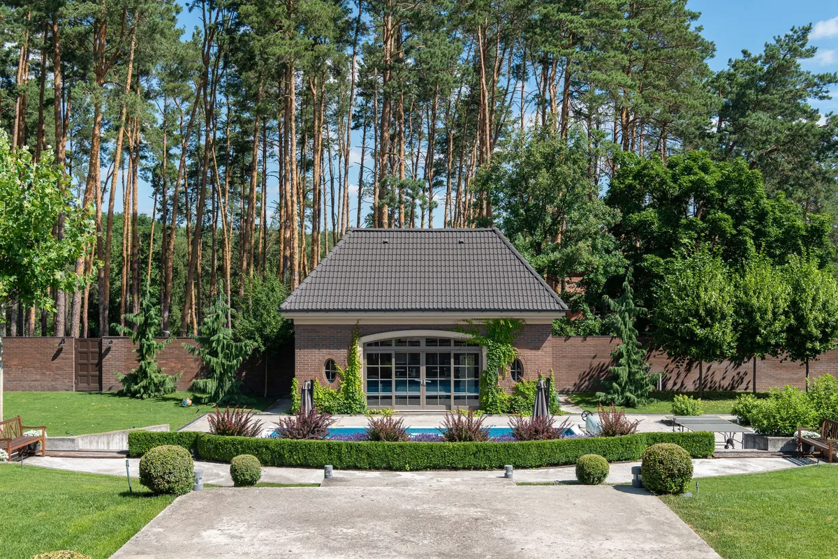 Complete Backyard Maintenance Guide