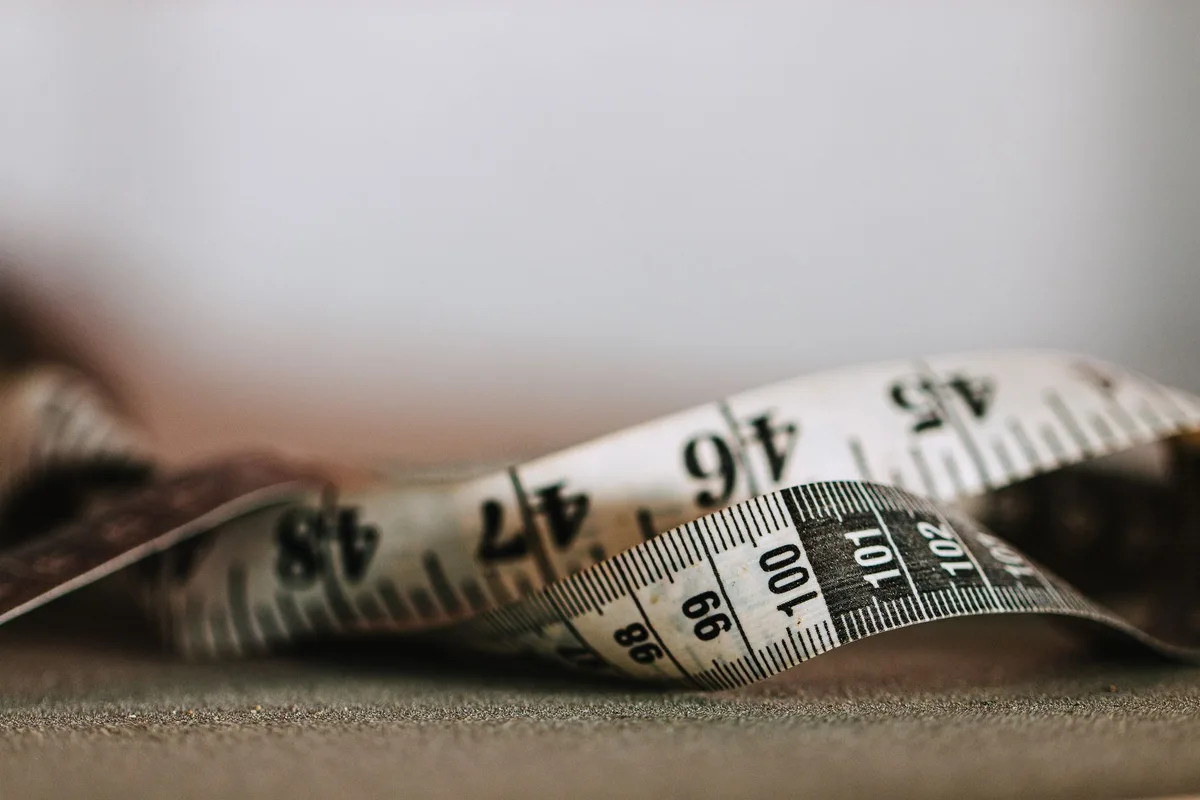 Measuring mulch depth ruler