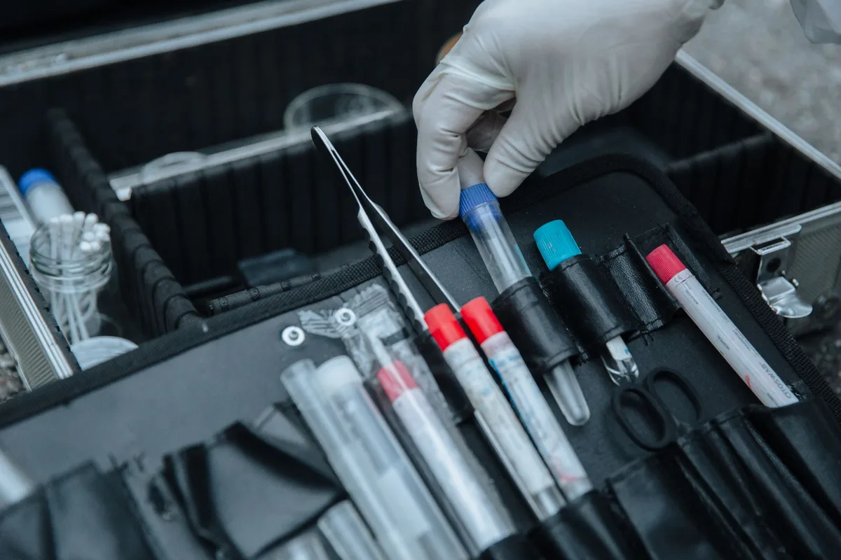 soil pH test kit vs lab sample bag